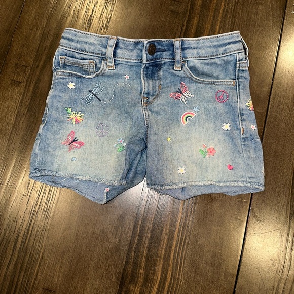 DENIM JEAN SHORTS 2 PAIRS KIDS COLORFUL FUN ADJUSTABLE WAIST - Picture 2 of 11